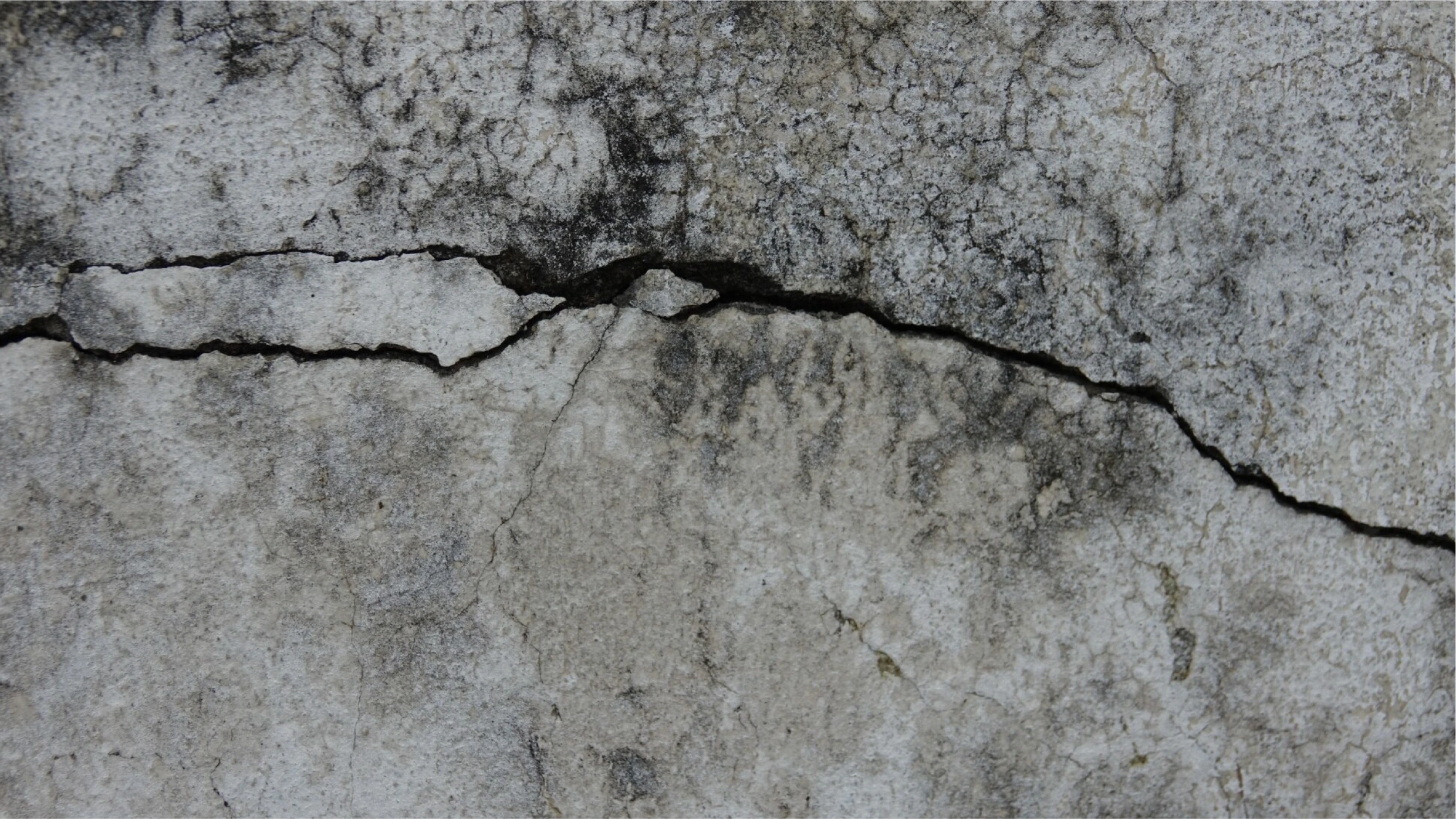 cracked granite worktop