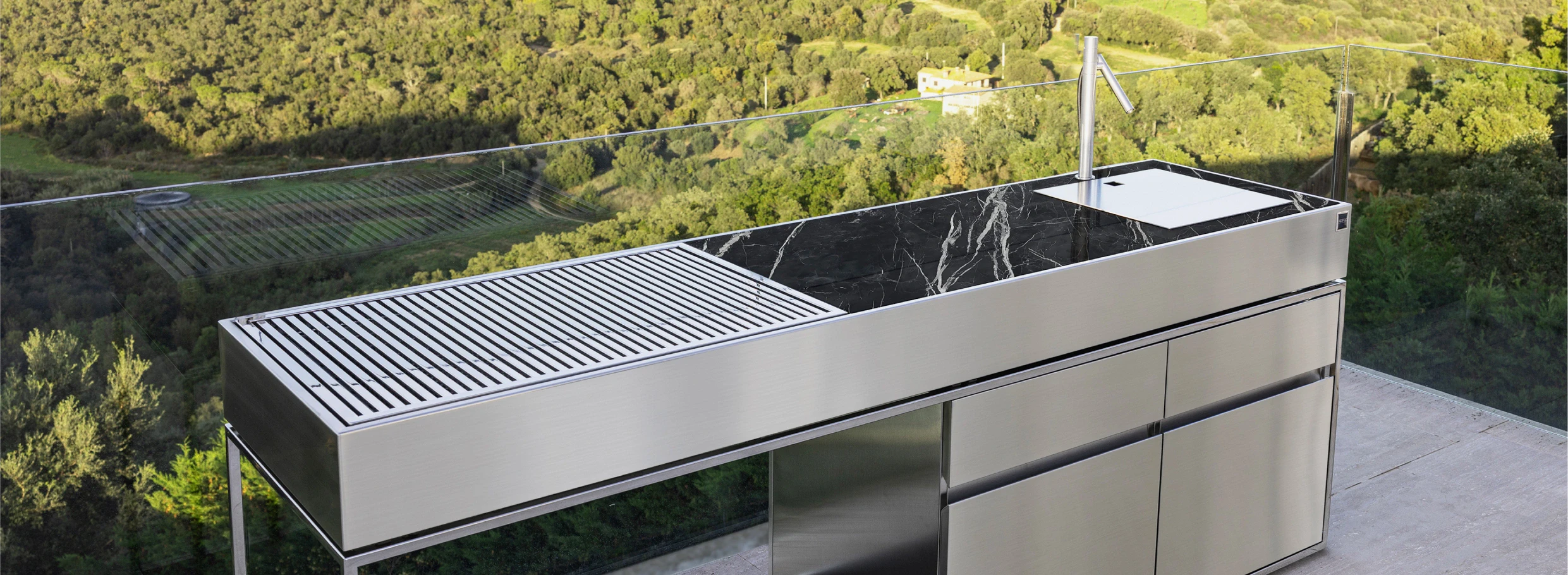 outdoor kitchen with grill