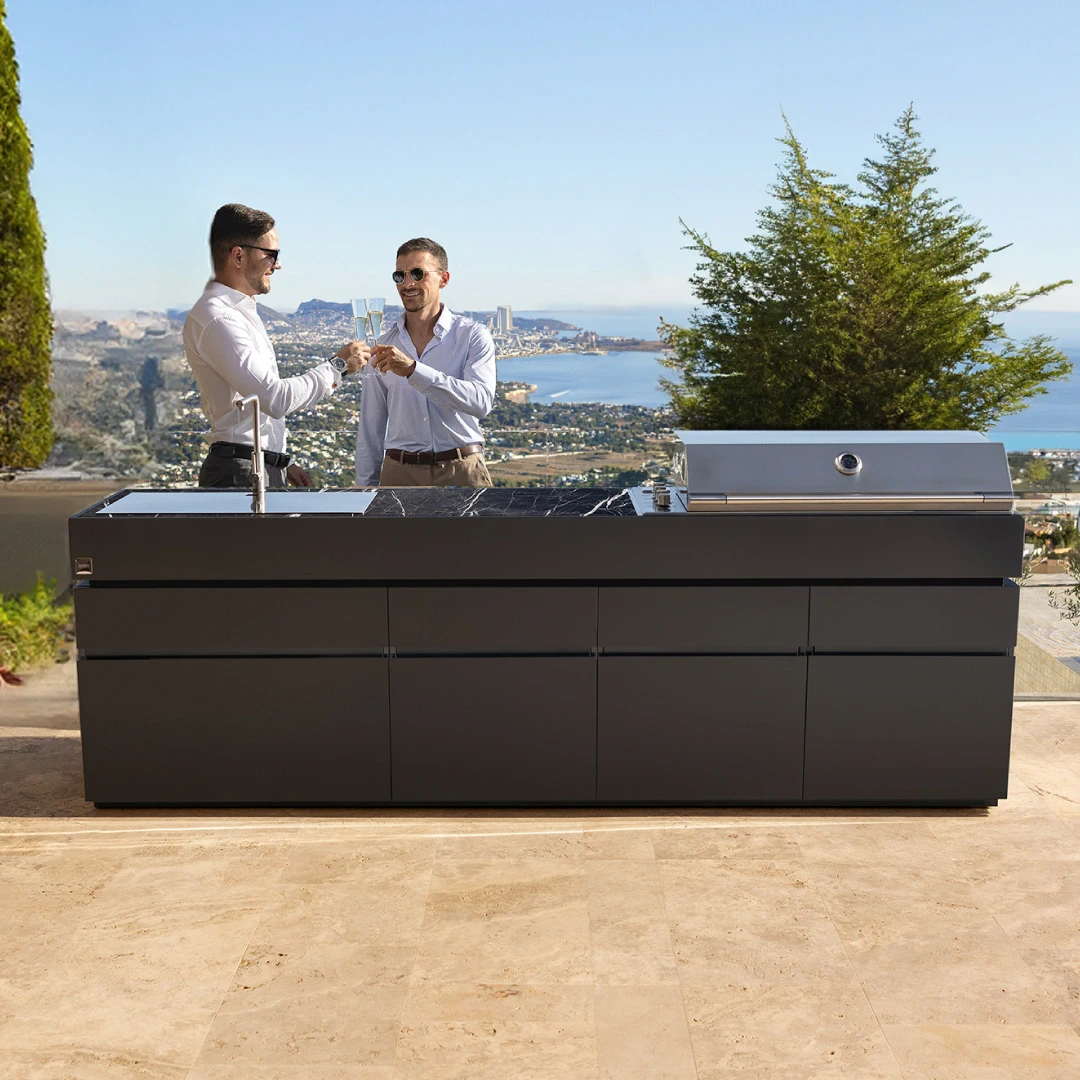 outdoor kitchen equipment