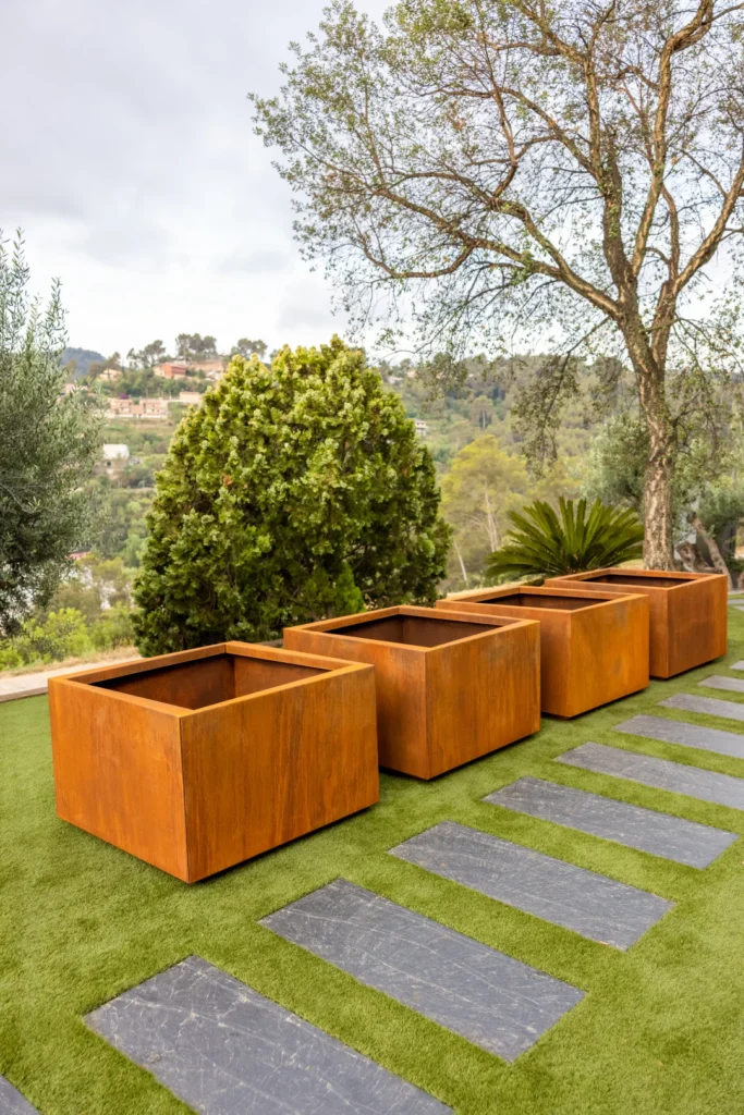 outdoor tall square planters