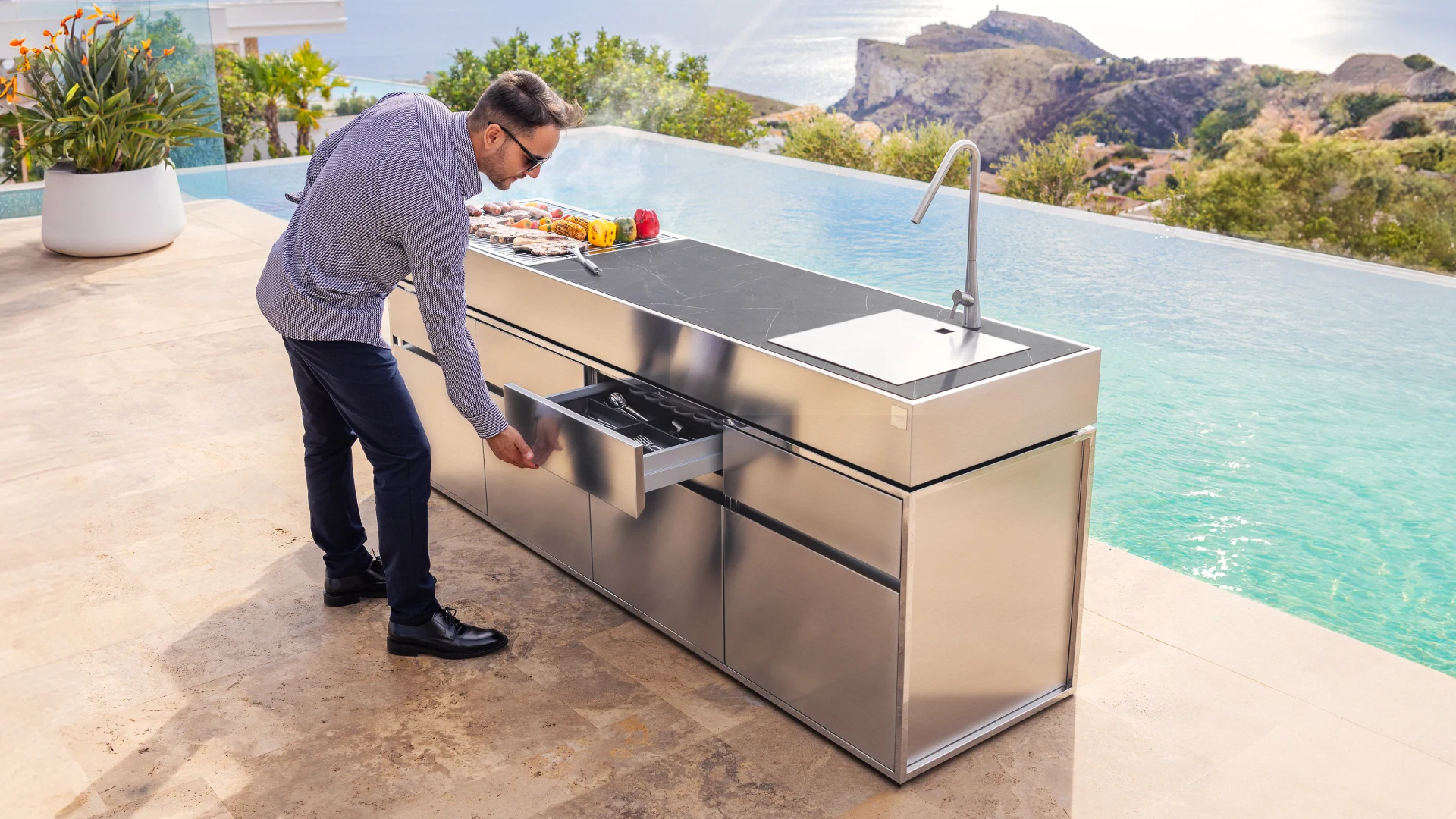 stainless steel outdoor kitchen