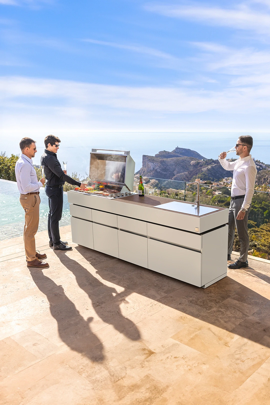 luxury outdoor kitchen design